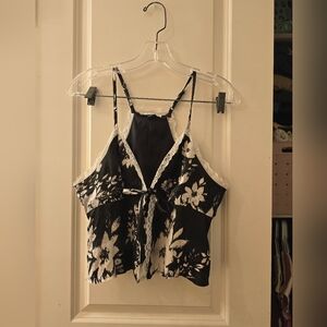American Eagle Crop Top Black And White Sz M